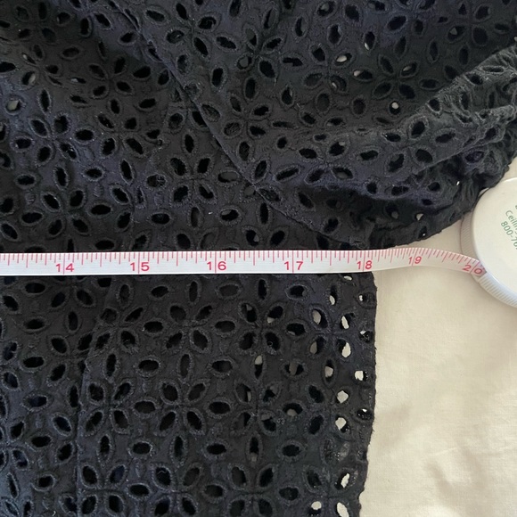 NWOT JCrew black eyelet blouse / top with built in camisole - size 6 - Picture 5 of 7